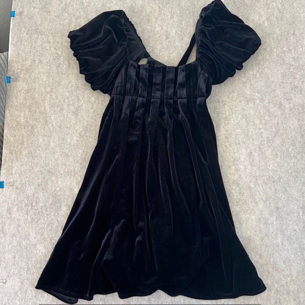 Black Velvet M Bebop Babydoll Tie Back Dress